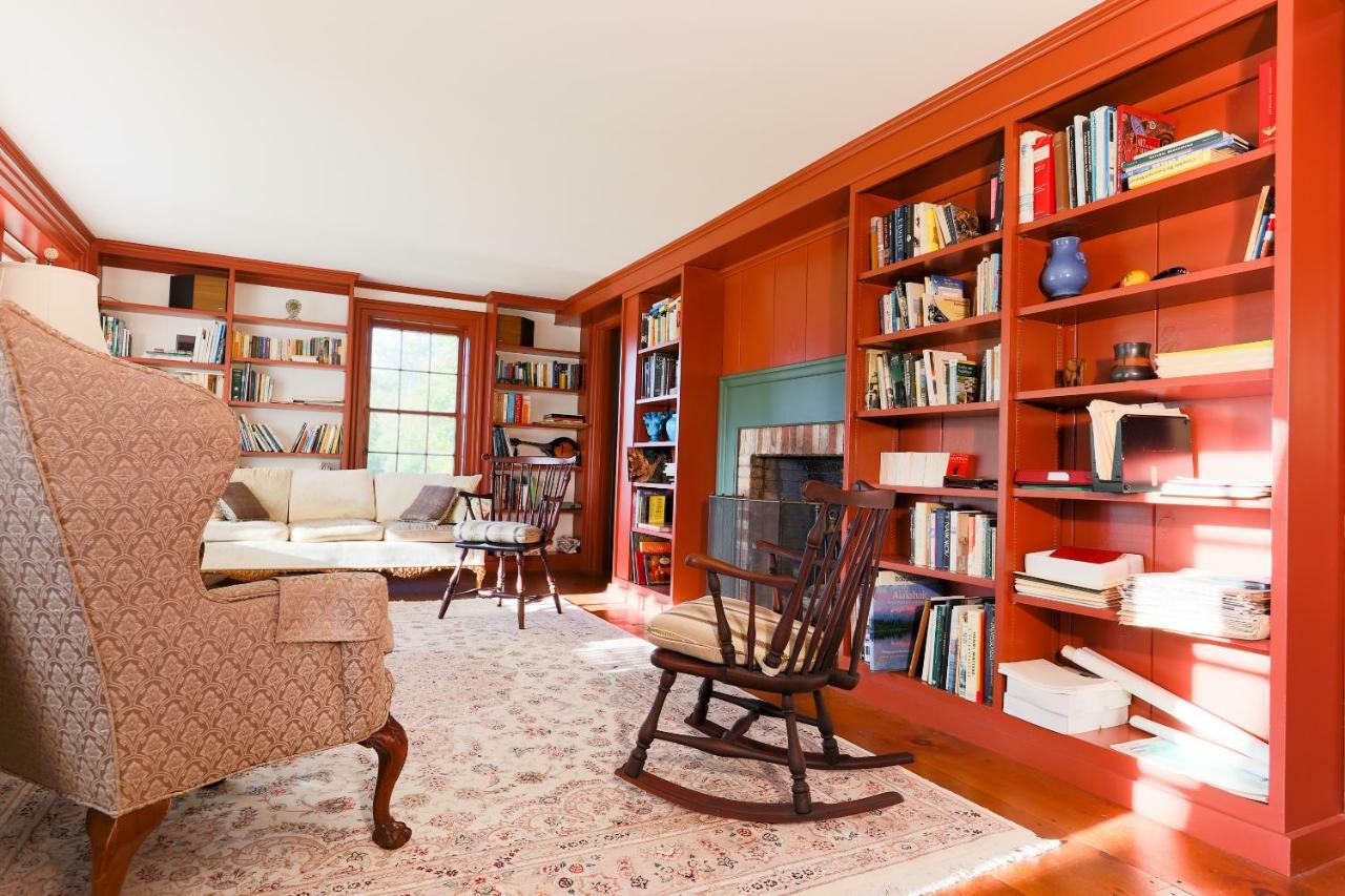 Bed and Breakfast Whitford House And Twin View Barn Addison Экстерьер фото